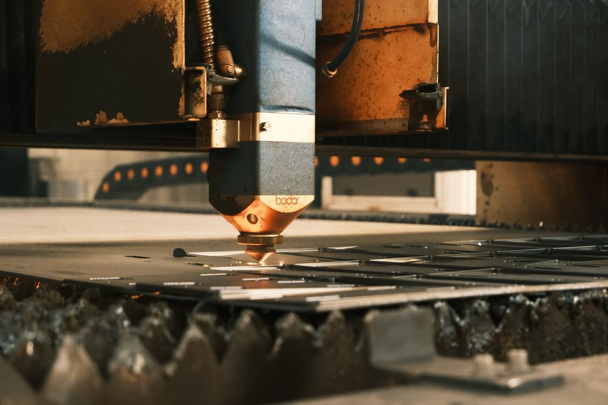 CNC Laser Cutting - Eizen Steel Fabrication UAE